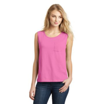 District Juniors Vintage Wash Muscle Tank. DT4301 True Pink